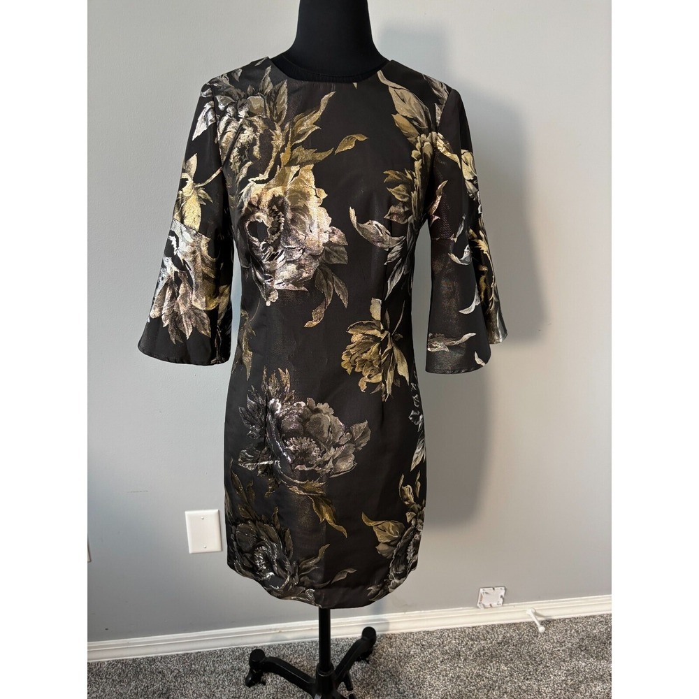 Trina Turk Sheath Dress Womens Size 2 Black Gold‎ Floral Bell Sleeve TD179051